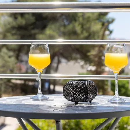Palavra - With Amazing Sea Views And Heated Pool Apartman *