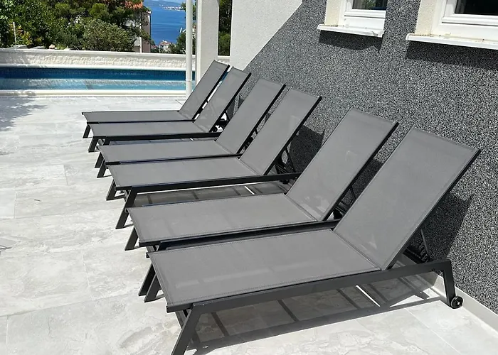 Apartment Palavra - With Amazing Sea Views And Heated Pool *