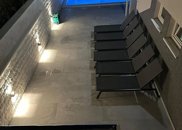 Palavra - With Amazing Sea Views And Heated Pool *