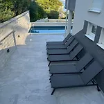 Lägenhet Palavra - With Amazing Sea Views And Heated Pool *