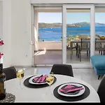 Lägenhet Palavra - With Amazing Sea Views And Heated Pool *