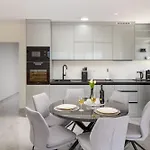 Palavra - With Amazing Sea Views And Heated Pool Lägenhet *