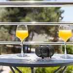 Palavra - With Amazing Sea Views And Heated Pool Lägenhet *