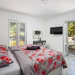 Lägenhet Palavra - With Amazing Sea Views And Heated Pool