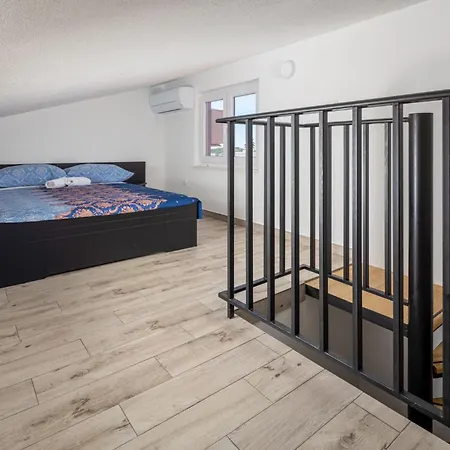 Palavra - With Amazing Sea Views And Heated Pool