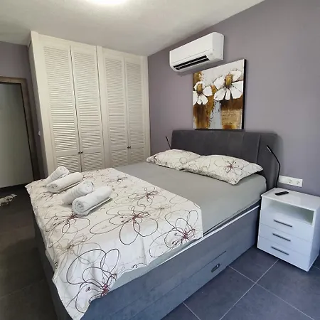 Palavra - With Amazing Sea Views And Heated Pool