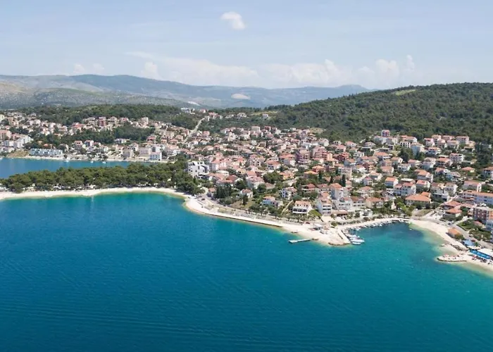 Palavra - With Amazing Sea Views And Heated Pool Appartement